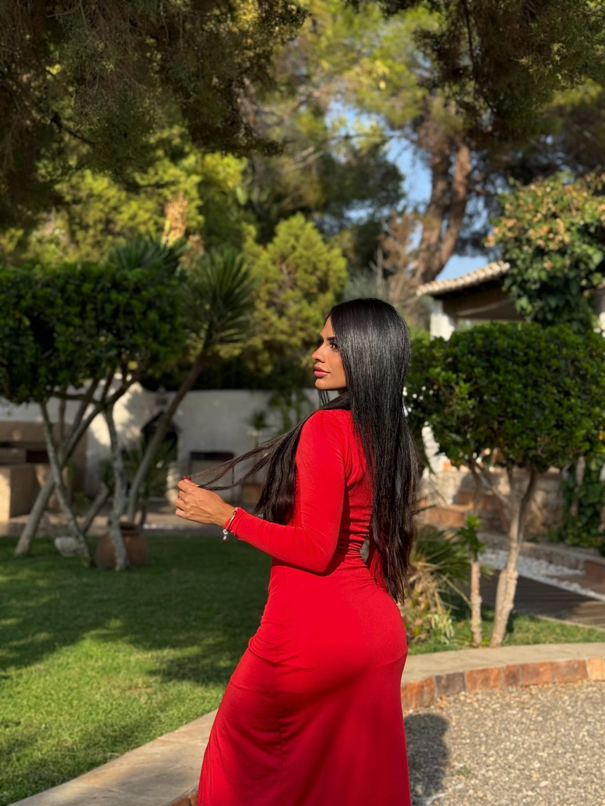 Escort - BELLA - Ibiza Tops